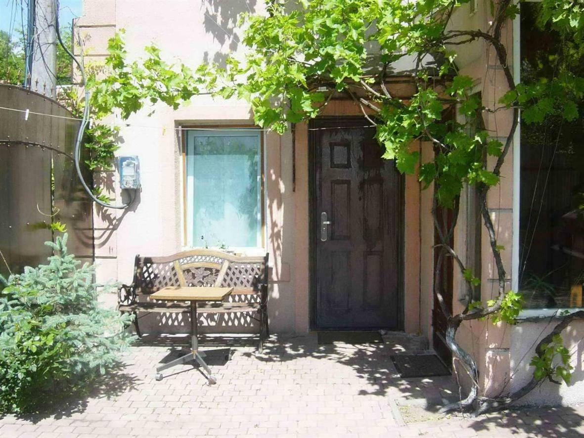 Уютный Дом У Моря Odessa Exterior foto